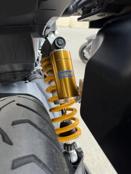 V85 TT 850