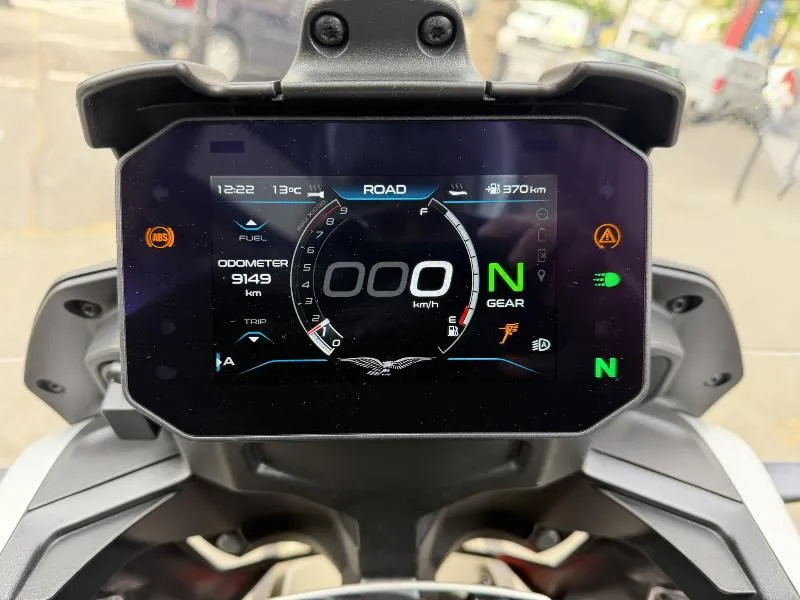 V85 TT 850