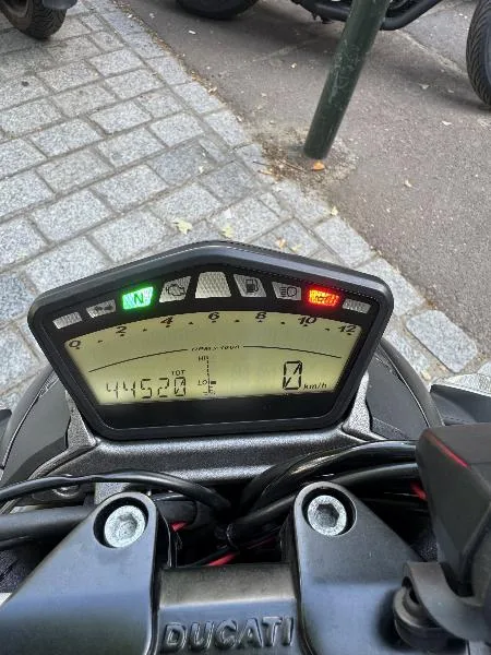 848