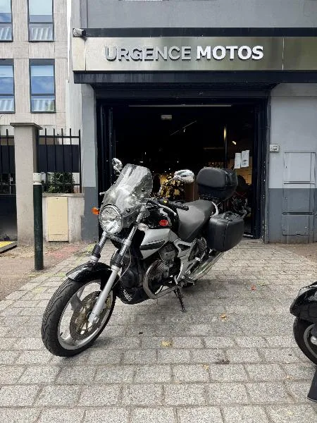 BREVA 750 IE 2008