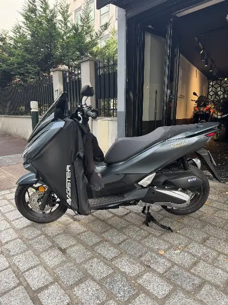 PCX 125