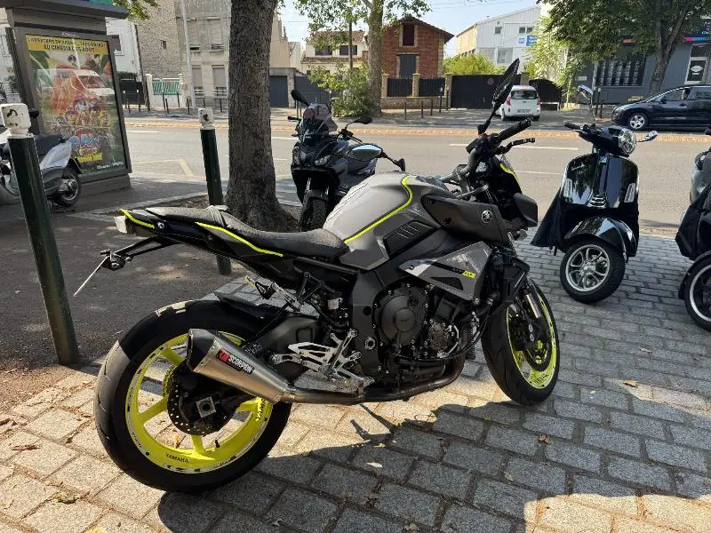 MT10