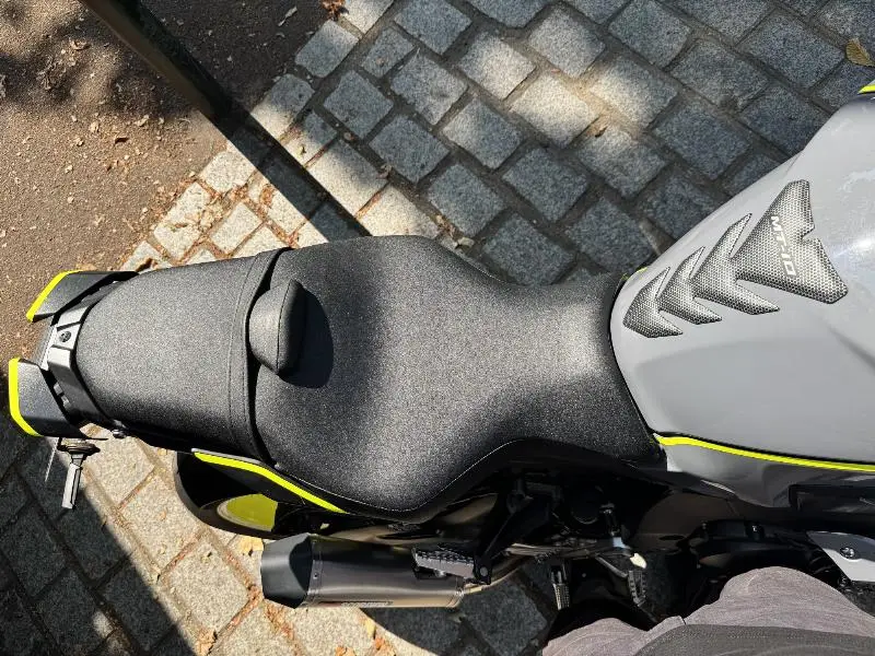 MT10