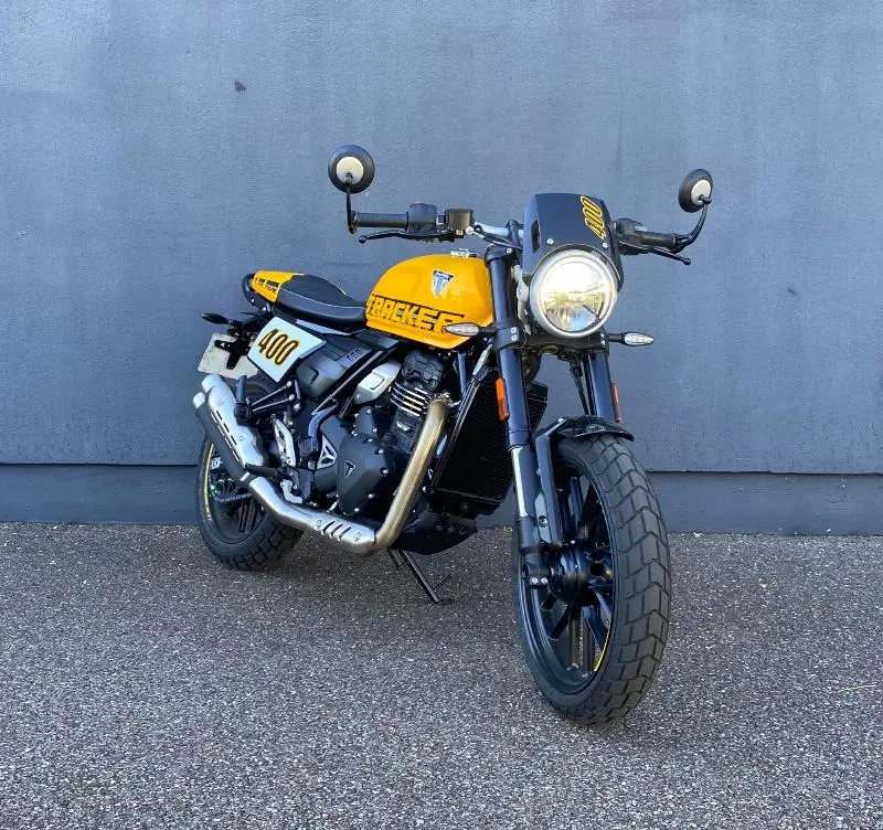 TRACKER 400