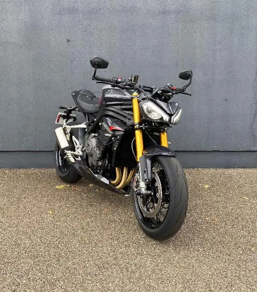 SPEED TRIPLE 1200 RS