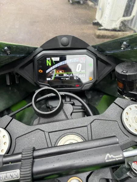 ZX10R