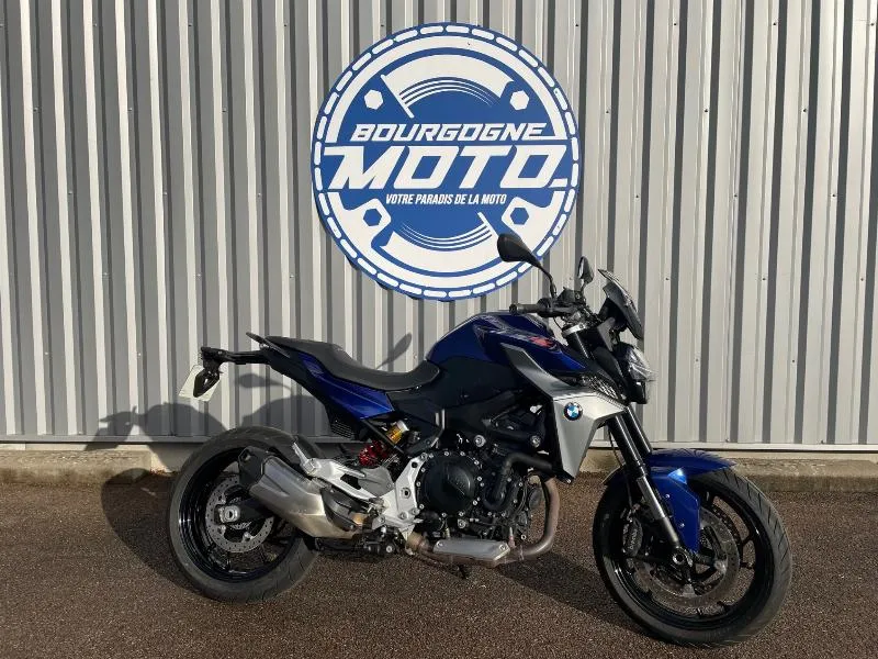 F 900 R