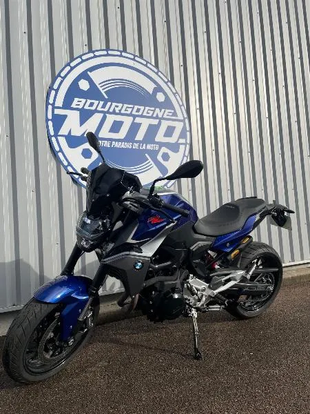 F 900 R