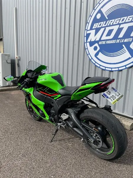 ZX10R