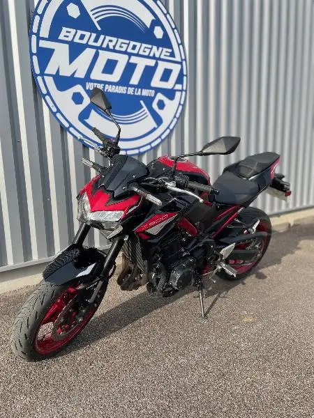 Z 900