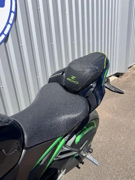 Z 900