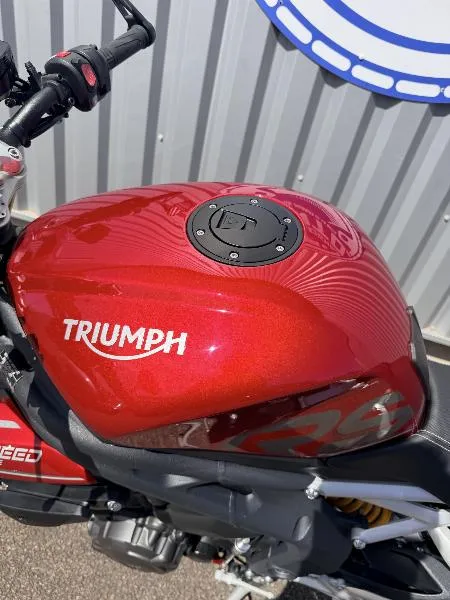 SPEED TRIPLE 1200 RS
