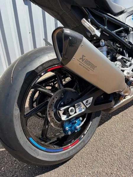 M 1000 RR