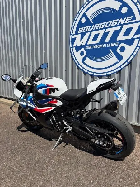 M 1000 RR