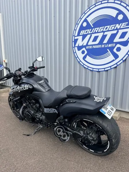 VMAX 1679