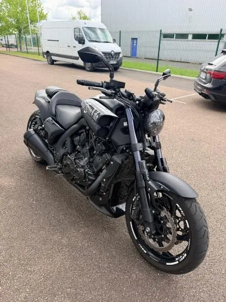VMAX 1679