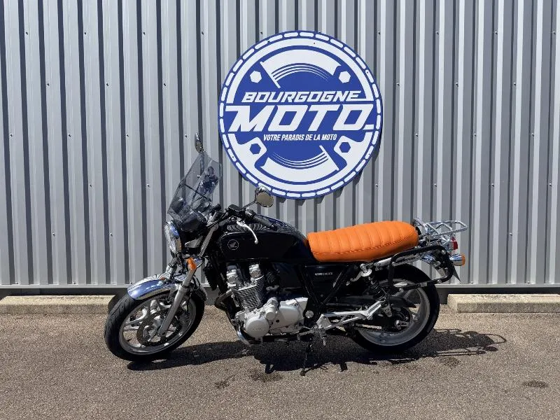 CB 1100