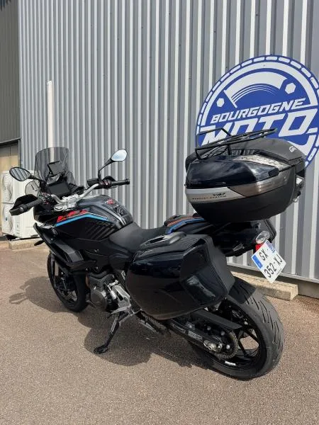 F 900 XR