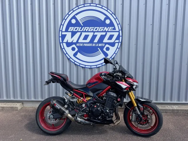 Z 900