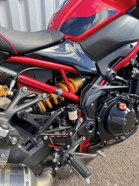 Z 900