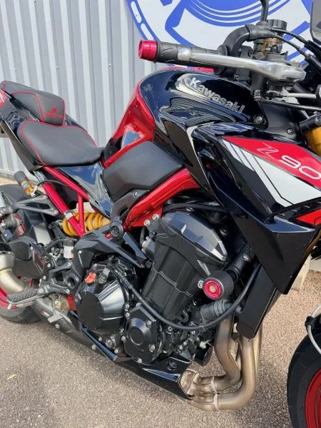 Z 900