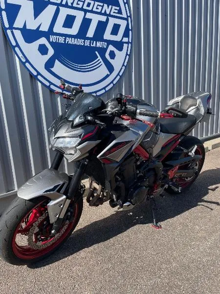 Z 900