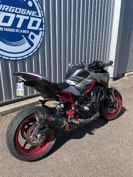 Z 900