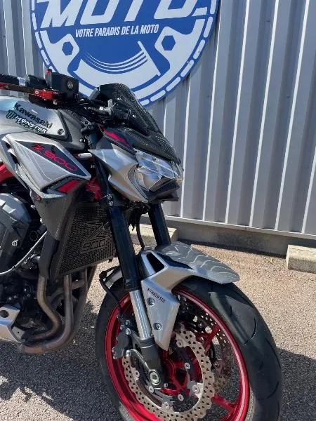 Z 900