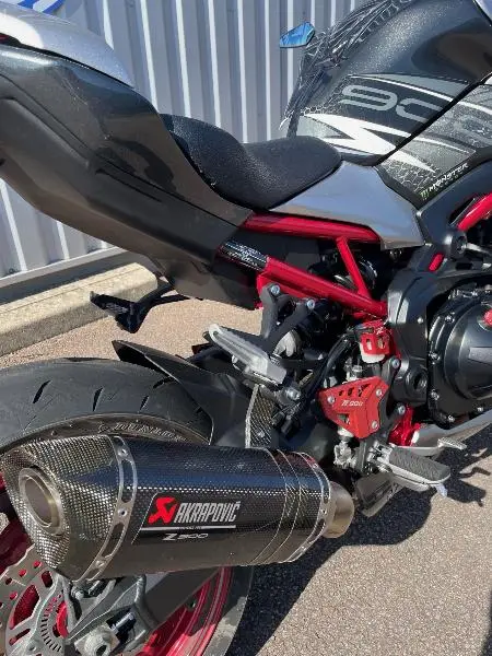 Z 900