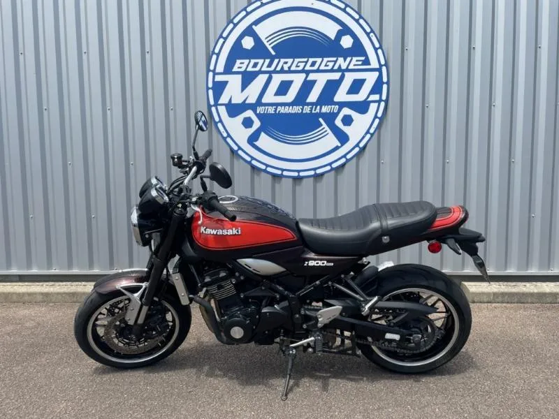 Z 900