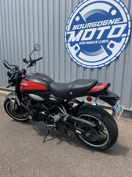 Z 900
