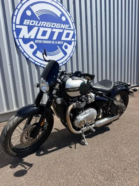 Bonneville Bobber 1200