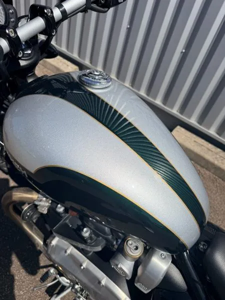 Bonneville Bobber 1200
