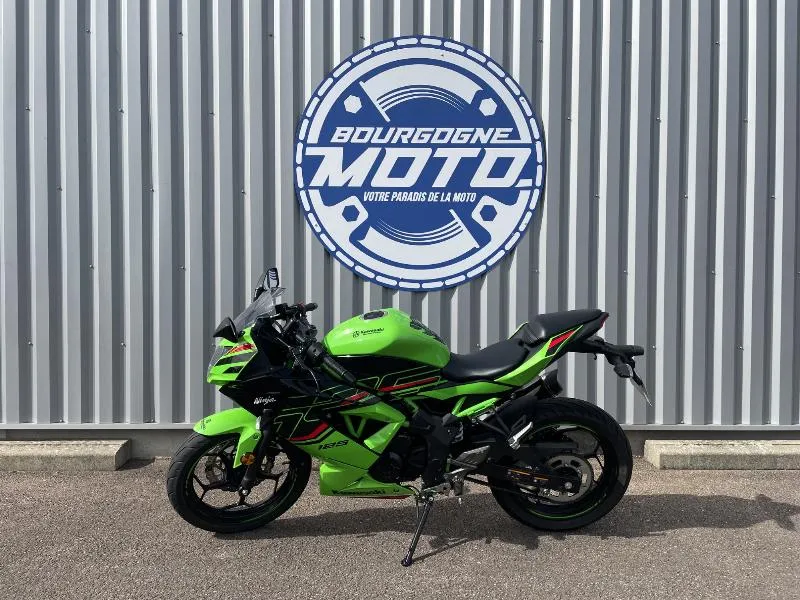 NINJA 125 2023