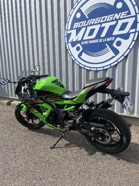 NINJA 125