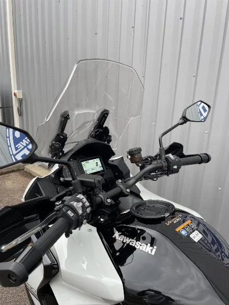 VERSYS 1100 SE