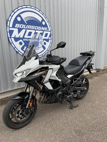 VERSYS 1100 SE