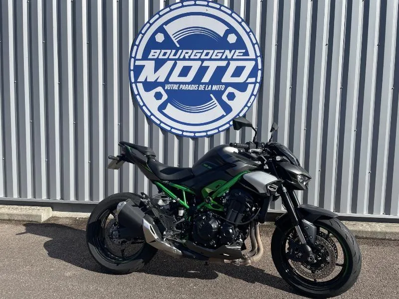 Z 900