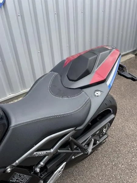 GSX8R SERT