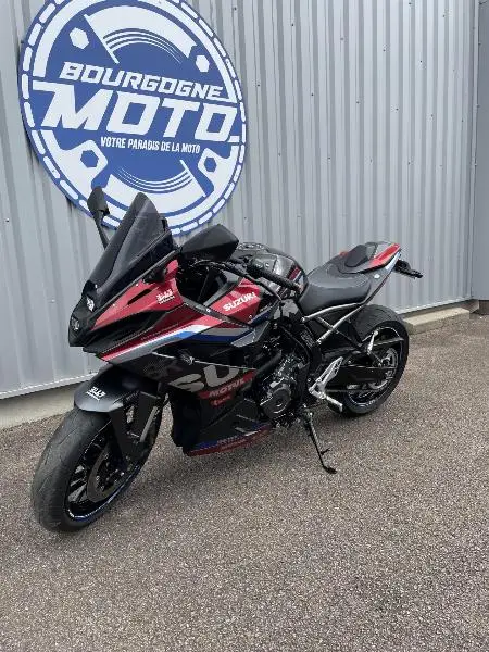 GSX8R SERT