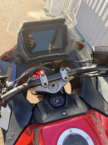 GSXS 1000 GX