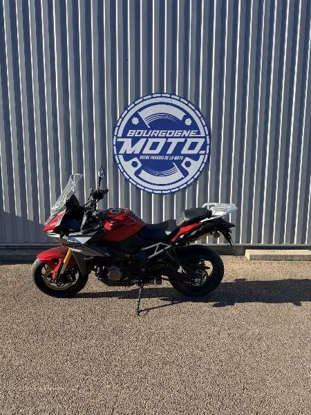 GSXS 1000 GX