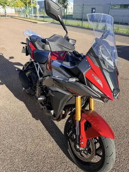 GSXS 1000 GX