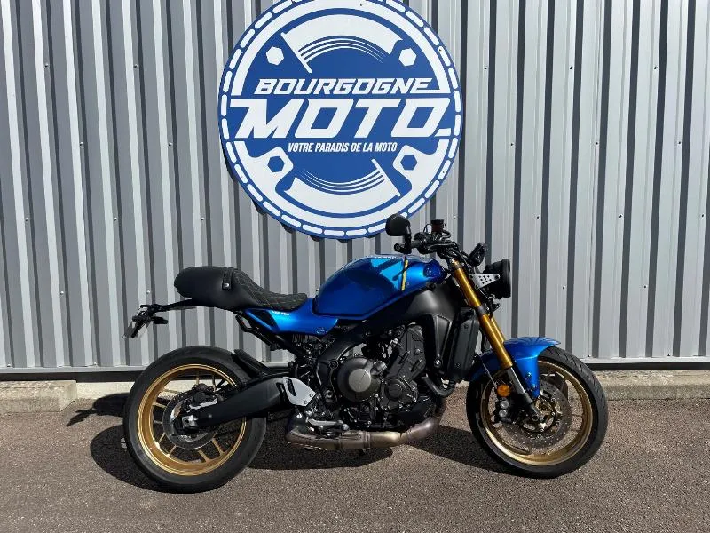 XSR 900