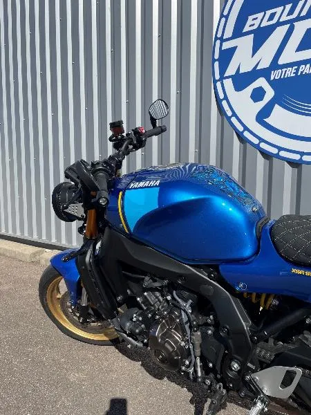 XSR 900