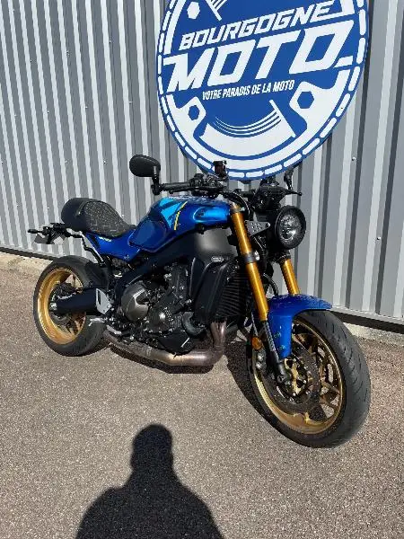 XSR 900