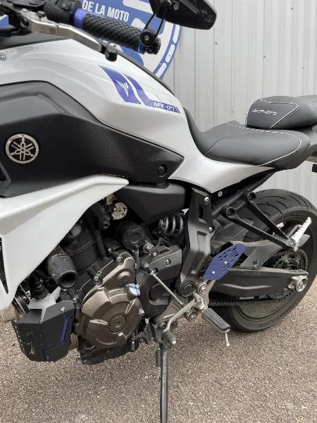 MT07 