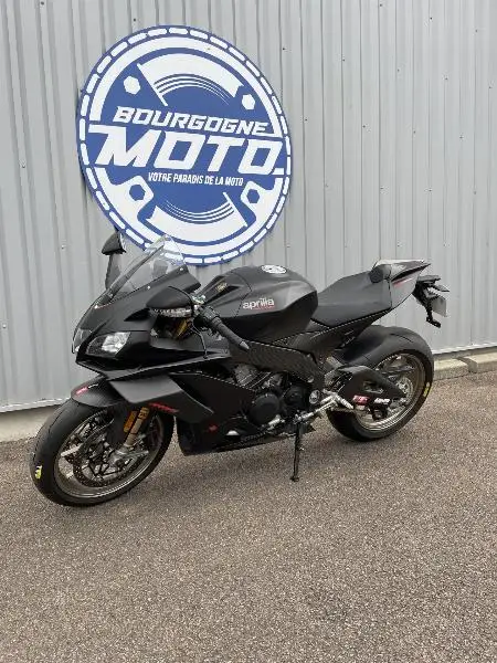 RSV4 1100 RF  FACTORY