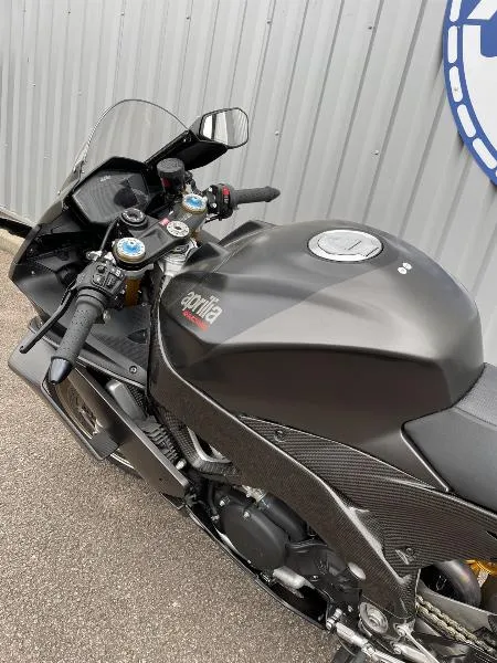 RSV4 1100 RF  FACTORY