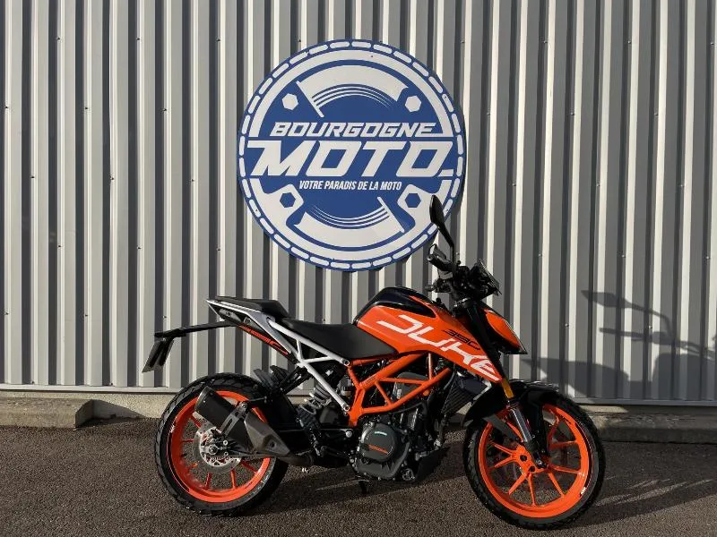 390 DUKE
